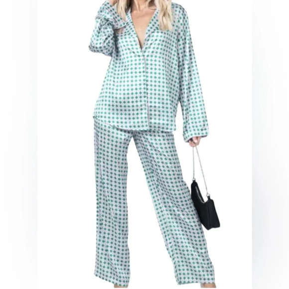 Princess Polly Jordy Blouse Pant Set Revolve Allover Green Barbie Pink - Picture 1 of 12